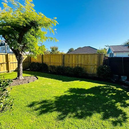 2 Bed Beckenham Beauty - Pet Friendly Villa Christchurch Eksteriør bilde