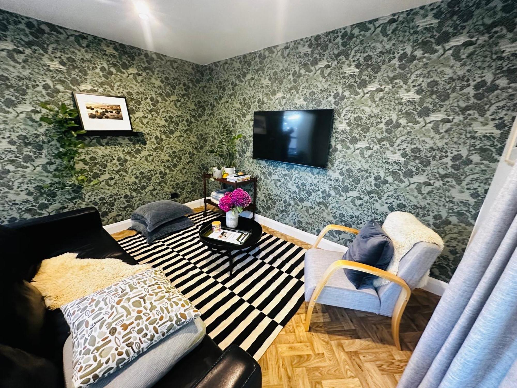 2 Bed Beckenham Beauty - Pet Friendly Villa Christchurch Eksteriør bilde